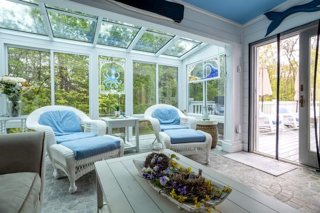 190 Wyndridge Circle, Pelham, NH 03076