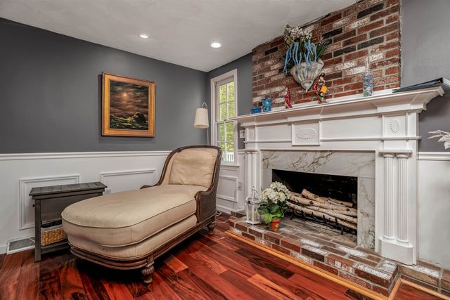 190 Wyndridge Circle, Pelham, NH 03076