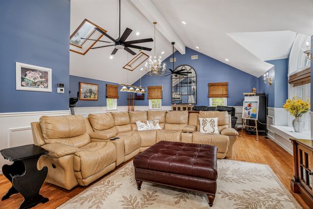 190 Wyndridge Circle, Pelham, NH 03076
