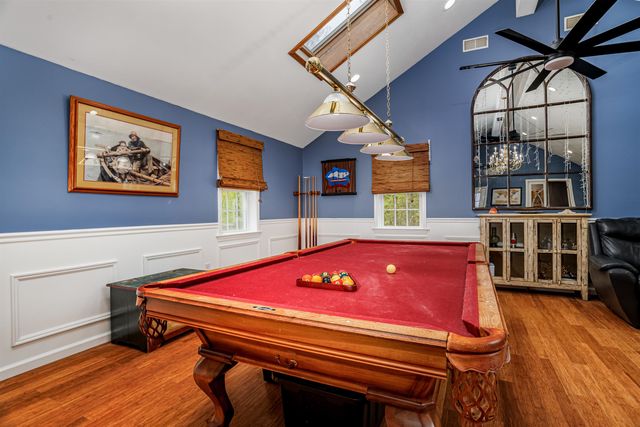 190 Wyndridge Circle, Pelham, NH 03076