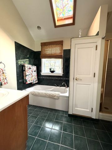 190 Wyndridge Circle, Pelham, NH 03076
