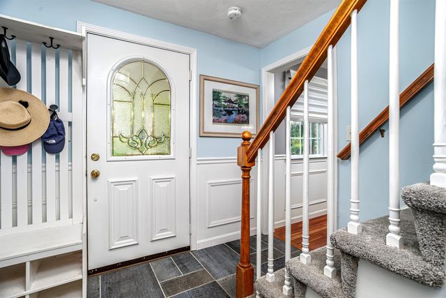 190 Wyndridge Circle, Pelham, NH 03076