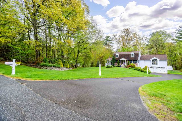 190 Wyndridge Circle, Pelham, NH 03076