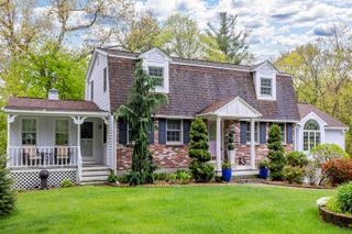 190 Wyndridge Circle, Pelham, NH 03076