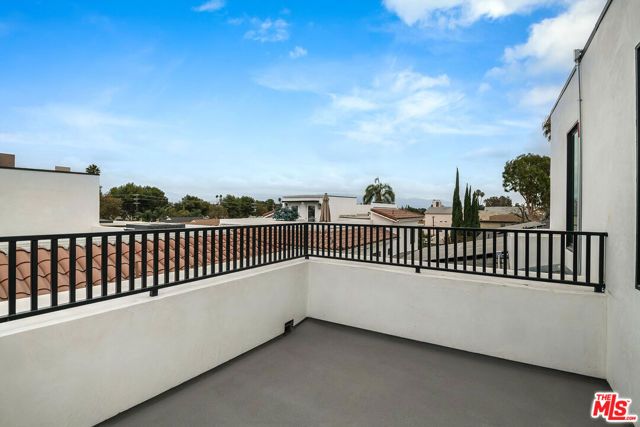 5321 Ben Avenue 1, Valley Village, CA 91607