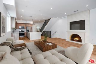 5321 Ben Avenue 1, Valley Village, CA 91607