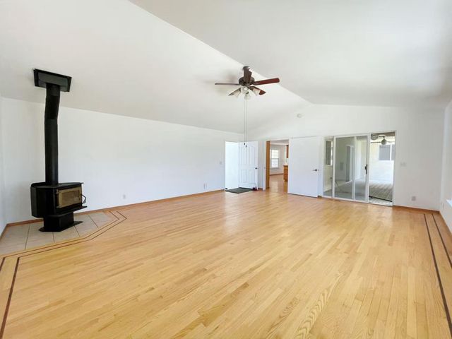 127 Eagle Vista Dr, Oroville, CA 95966