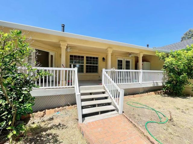 127 Eagle Vista Dr, Oroville, CA 95966