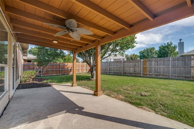 6504 Hillview Lane, Sachse, TX 75048