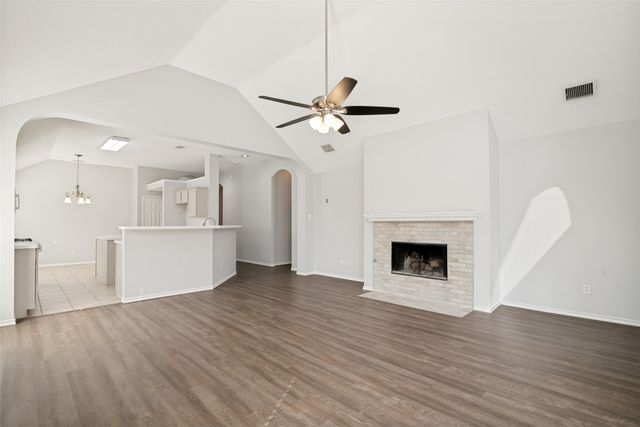 6504 Hillview Lane, Sachse, TX 75048