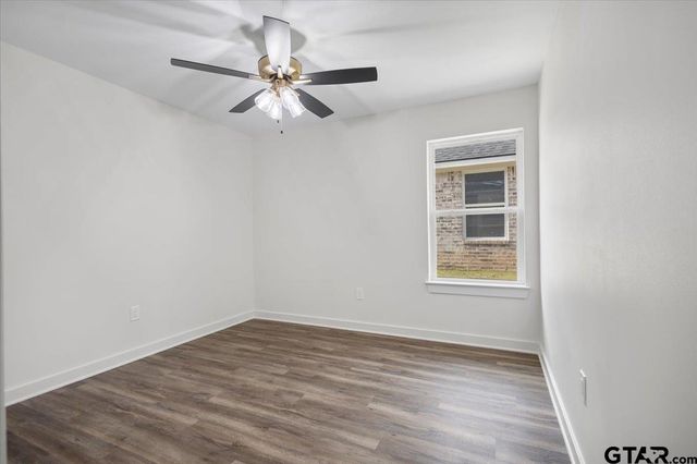 435 W. Harmony St., Tyler, TX 75702