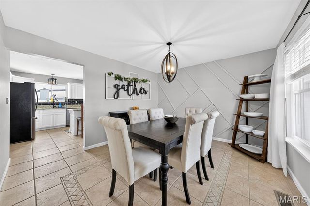 14 Spangle Way Drive, O'fallon, MO 63366