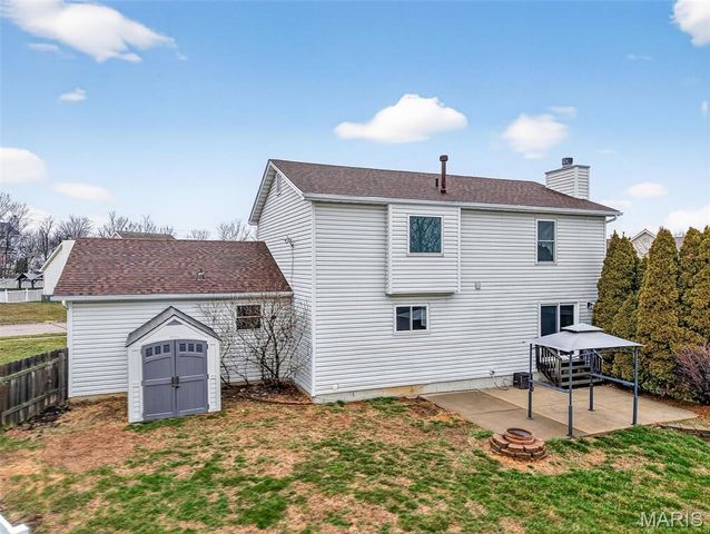 14 Spangle Way Drive, O'fallon, MO 63366