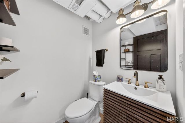 14 Spangle Way Drive, O'fallon, MO 63366