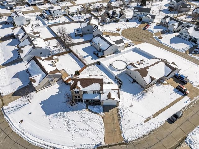 14 Spangle Way Drive, O'fallon, MO 63366