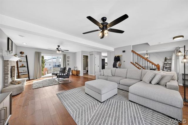 14 Spangle Way Drive, O'fallon, MO 63366