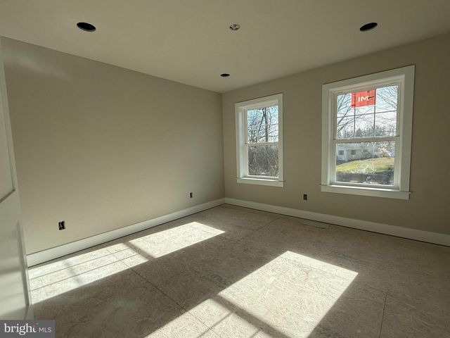 1935 GARDEN STATION RD, Avondale, PA 19311