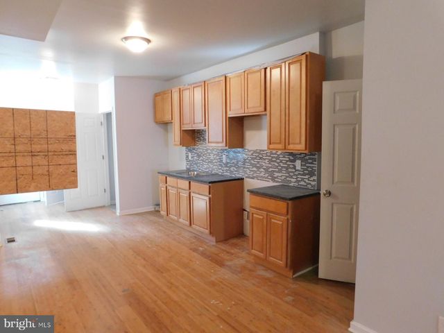 3010 N 15TH ST, Philadelphia, PA 19132