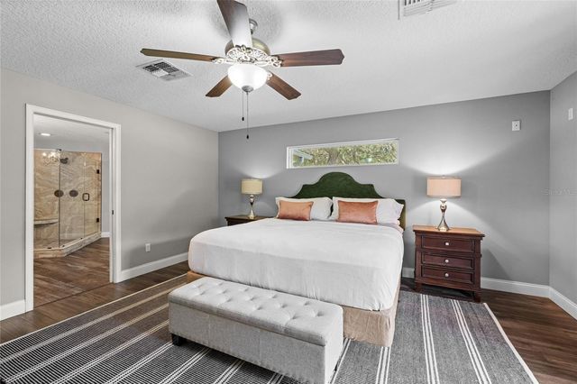 22241 DEER PARK AVENUE, Eustis, FL 32736