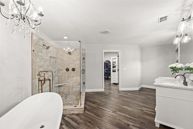 22241 DEER PARK AVENUE, Eustis, FL 32736