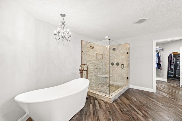 22241 DEER PARK AVENUE, Eustis, FL 32736