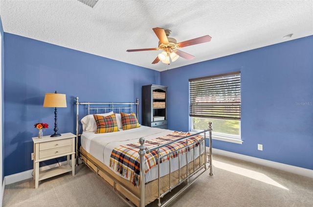 22241 DEER PARK AVENUE, Eustis, FL 32736