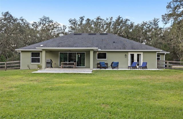 22241 DEER PARK AVENUE, Eustis, FL 32736