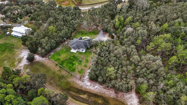 22241 DEER PARK AVENUE, Eustis, FL 32736