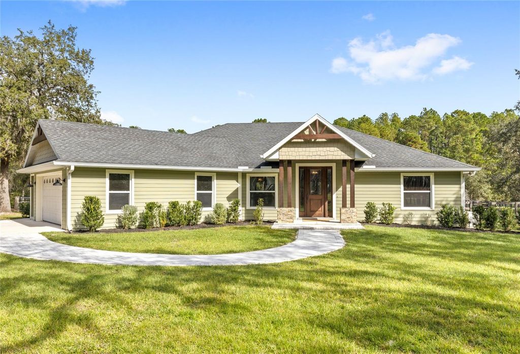 22241 DEER PARK AVENUE, Eustis, FL 32736