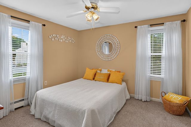675 Oak Street, Franklin, MA 02038