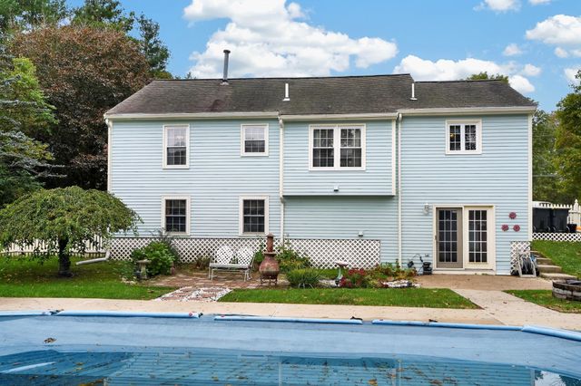 675 Oak Street, Franklin, MA 02038