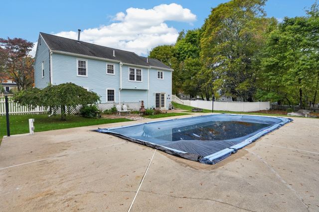 675 Oak Street, Franklin, MA 02038