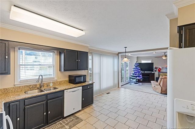 604 Rockport Drive, Fayetteville, NC 28311