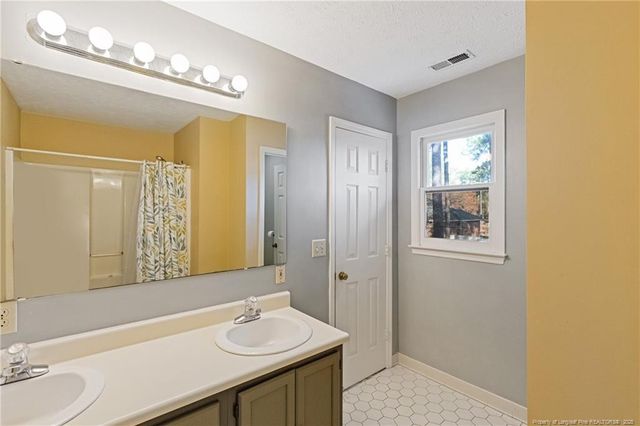 604 Rockport Drive, Fayetteville, NC 28311