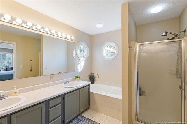 604 Rockport Drive, Fayetteville, NC 28311