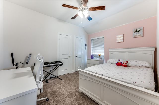 3000 Denver Avenue, Aubrey, TX 76227