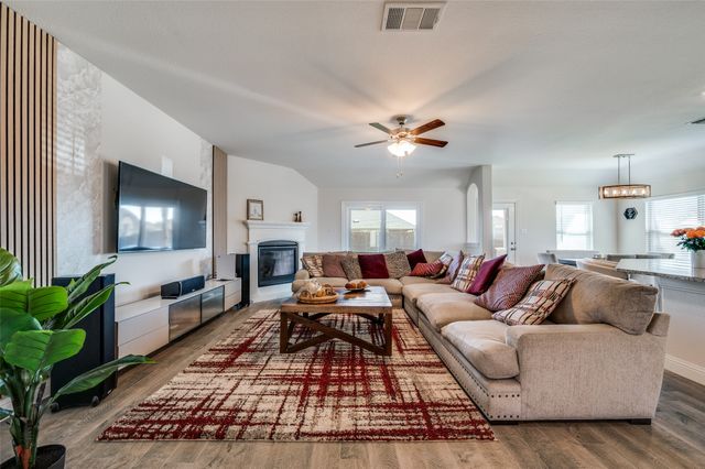 3000 Denver Avenue, Aubrey, TX 76227