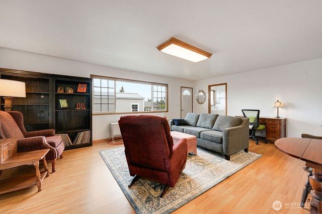 736 S Street, Port Townsend, WA 98368