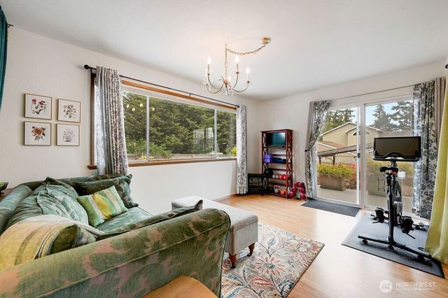 736 S Street, Port Townsend, WA 98368