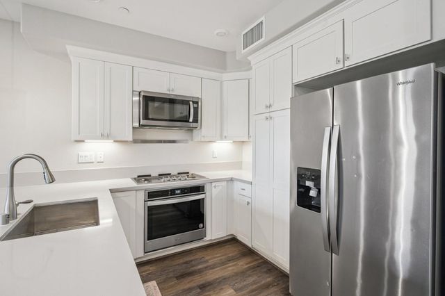 605 El Camino Real, Redwood City, CA 94063