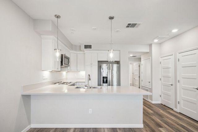 605 El Camino Real, Redwood City, CA 94063