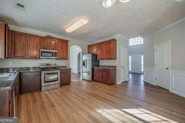 3017 BELLINGHAM Way, Lithia Springs, GA 30122