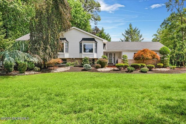 323 Union Hill Road, Manalapan, NJ 07726