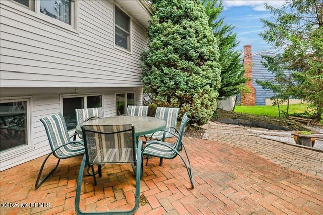 323 Union Hill Road, Manalapan, NJ 07726