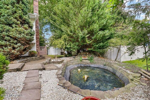 323 Union Hill Road, Manalapan, NJ 07726