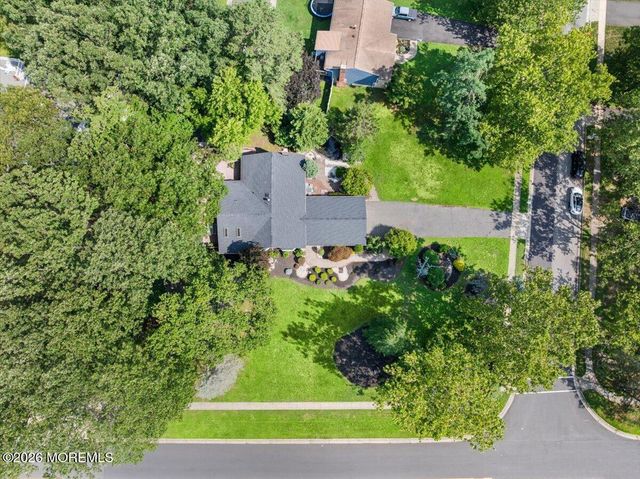 323 Union Hill Road, Manalapan, NJ 07726