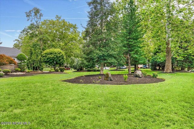 323 Union Hill Road, Manalapan, NJ 07726
