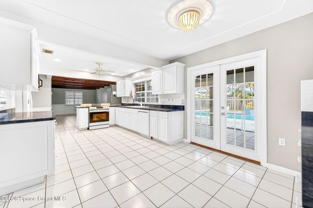 250 Sheridan Avenue, Satellite Beach, FL 32937