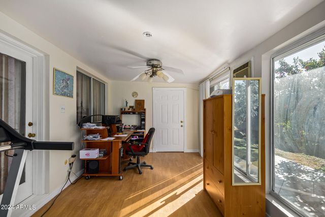 4747 W SUNNYSIDE Avenue, Glendale, AZ 85304