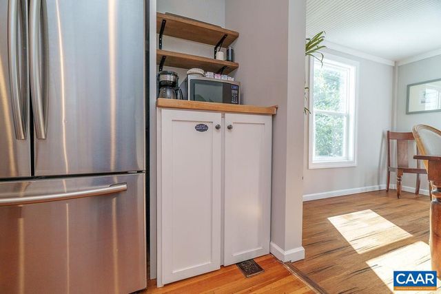 1112 MONTROSE AVE, Charlottesville, VA 22902